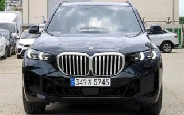 수원믿을만한중고차매매사이트 X5 (G05) xDrive 40i M 스포츠 매물 사진 17 - 2024/03 15,353km