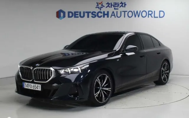 수원믿을만한중고차매매사이트 5시리즈 (G60) 530i xDrive 매물 사진 18 - 2025/03 10,238km