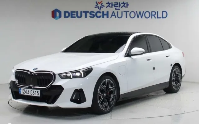 수원믿을만한중고차매매사이트 5시리즈 (G60) 530e xDrive 매물 사진 10 - 2025/11 7,149km